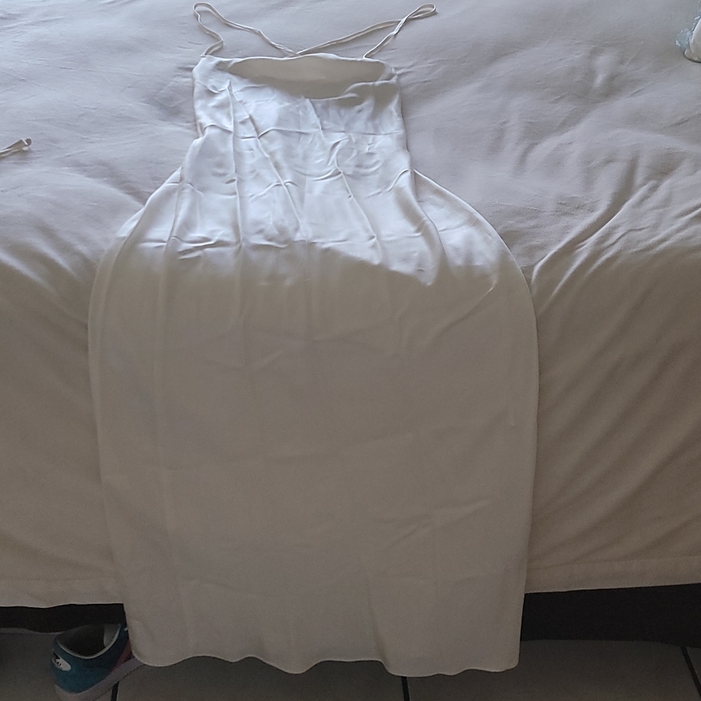 Custom temptation gown - Picture 6 of 14